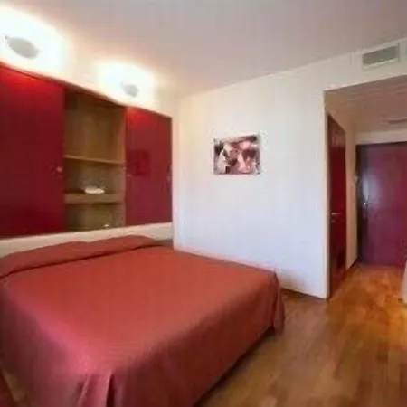 Grand President فندق سلبيليمبيرغو