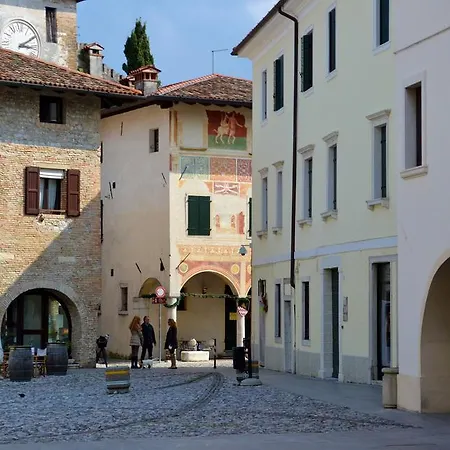 فندق Grand President