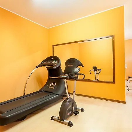 فندق Grand President